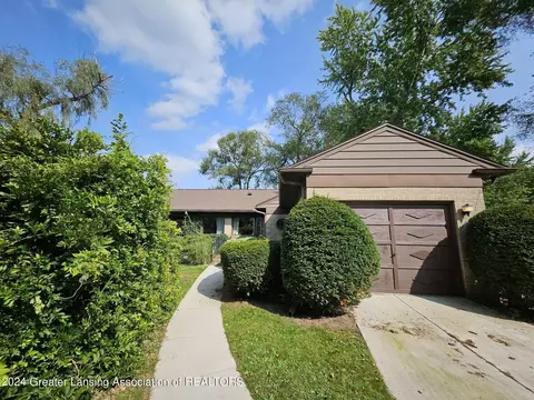 Exterior - 4608 N Michigan Rd, Dimondale, MI 48821 photo 2 of 17
