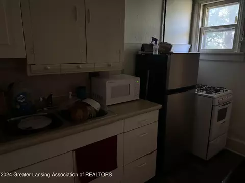 Kitchen - 613 1st St, Jackson, MI 49203 photo 1 of 1