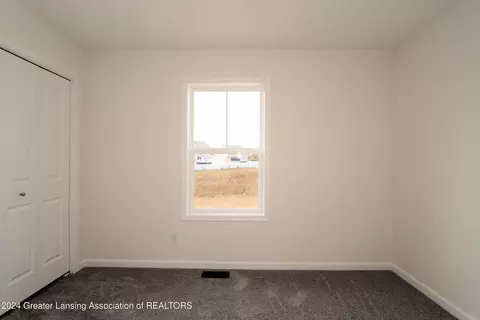 Bedroom - 5664 Skylar Dr, Holt, MI 48842 photo 5 of 6