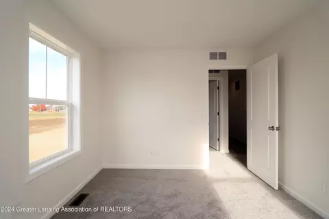 Bedroom - 5664 Skylar Dr, Holt, MI 48842 photo 4 of 6