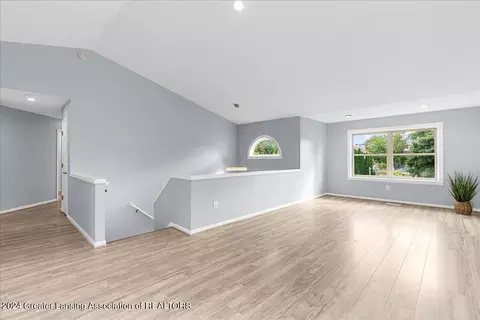 Living - 1246 Keusch Dr, Dewitt, MI 48820 photo 1 of 5