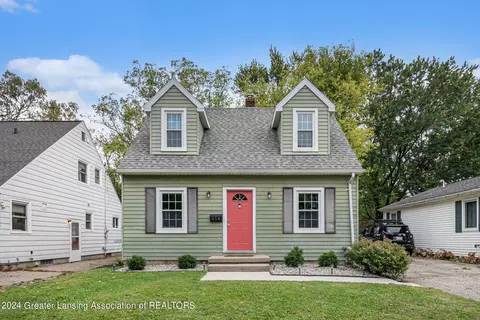 574 Lexington Ave, East Lansing, MI 48823