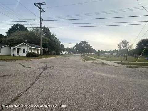 Other - 321 W 3rd St, Charlotte, MI 48813 photo 10 of 10