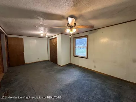 Bedroom - 321 W 3rd St, Charlotte, MI 48813 photo 1 of 5