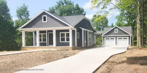 Undisclosed, Charlotte, MI 48813