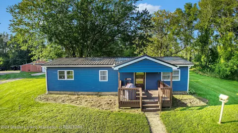 8901 Doyle Rd, Laingsburg, MI 48848