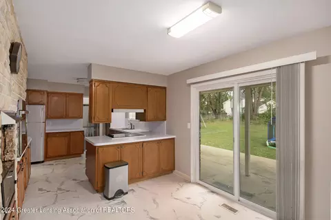 Kitchen - 200 W Northrup St, Lansing, MI 48911 photo 1 of 5