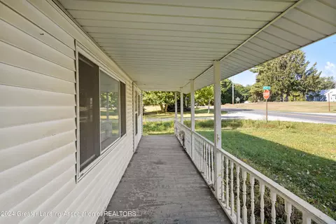 2402 E Maple Rapids Rd, Saint Johns, MI 48879 photo 22
