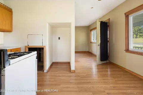 2402 E Maple Rapids Rd, Saint Johns, MI 48879 photo 8