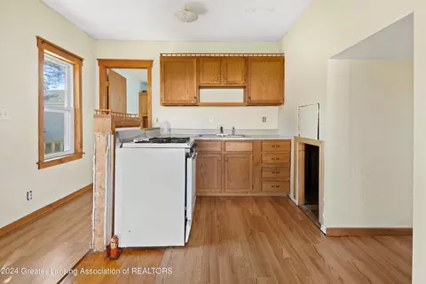 2402 E Maple Rapids Rd, Saint Johns, MI 48879 photo 7
