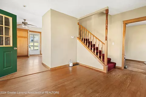 2402 E Maple Rapids Rd, Saint Johns, MI 48879 photo 4