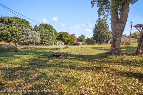 2402 E Maple Rapids Rd, Saint Johns, MI 48879 photo 18