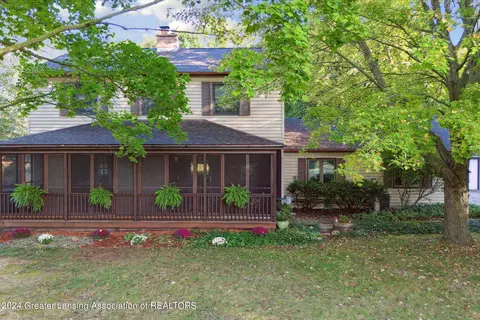 Exterior - 1510 W Pratt Rd, Dewitt, MI 48820 photo 13 of 18