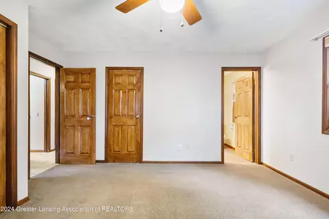 Bedroom - 1510 W Pratt Rd, Dewitt, MI 48820 photo 5 of 9