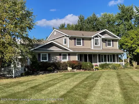 1265 E Parks Rd, Saint Johns, MI 48879