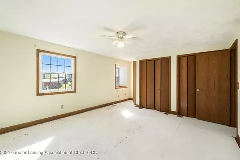 Bedroom - 1265 E Parks Rd, Saint Johns, MI 48879 photo 2 of 5
