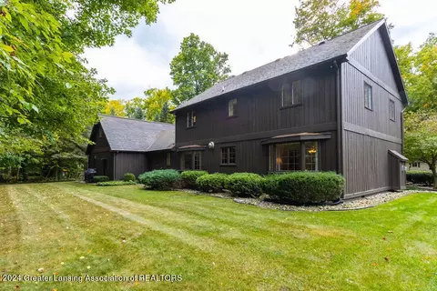 Exterior - 1812 Persimmon Path, Holt, MI 48842 photo 7 of 8