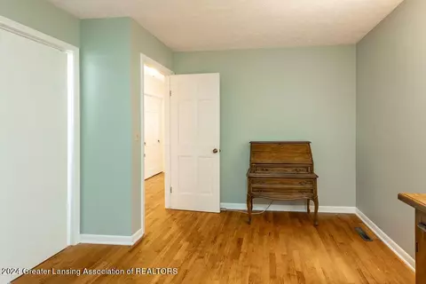Bedroom - 1812 Persimmon Path, Holt, MI 48842 photo 4 of 8