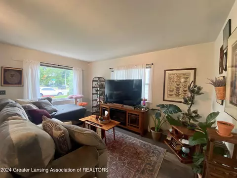 Other - 801 E Cavanaugh Rd, Lansing, MI 48910 photo 1 of 12