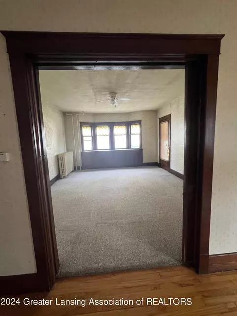 Living - 309 S Pleasant St, Belding, MI 48809 photo 7 of 7