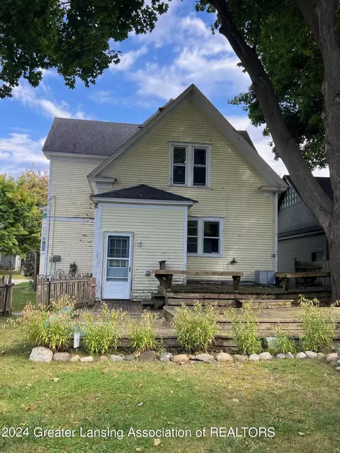 Exterior - 309 S Pleasant St, Belding, MI 48809 photo 5 of 5