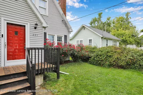 Exterior - 221 E Rouse St, Lansing, MI 48910 photo 1 of 3