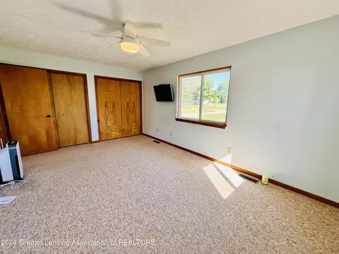 Bedroom - 4865 Knapp St, Dimondale, MI 48821 photo 2 of 3