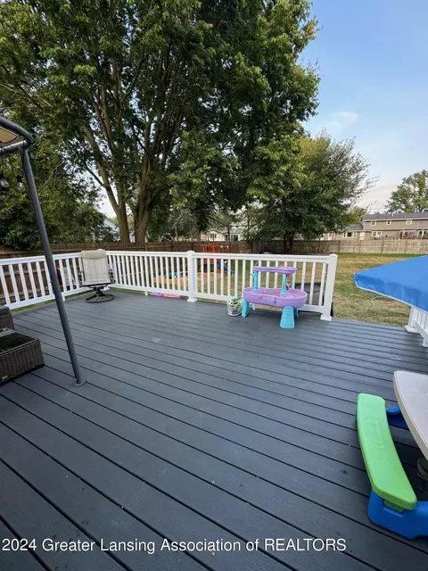 12920 Oneida Rd, Grand Ledge, MI 48837 photo 29