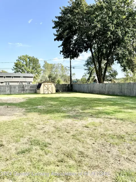 12920 Oneida Rd, Grand Ledge, MI 48837 photo 31
