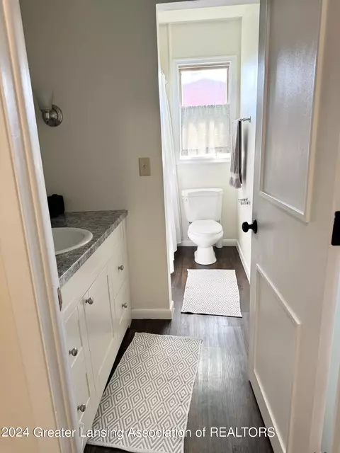 12920 Oneida Rd, Grand Ledge, MI 48837 photo 5