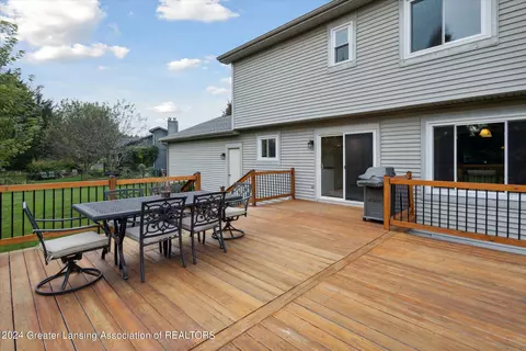1102 Wolf Run Dr, Lansing, MI 48917 photo 33