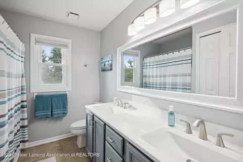 1102 Wolf Run Dr, Lansing, MI 48917 photo 20