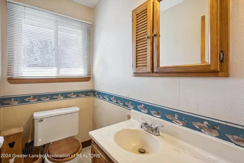 7041 W Howe Rd, Dewitt, MI 48820 photo 29