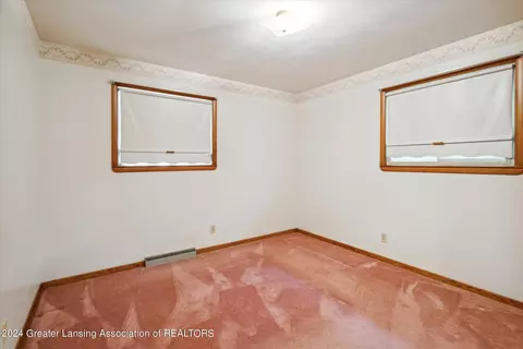 7041 W Howe Rd, Dewitt, MI 48820 photo 25