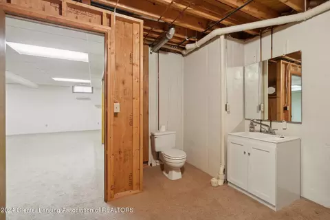 Undisclosed, Lansing, MI 48911 photo 21