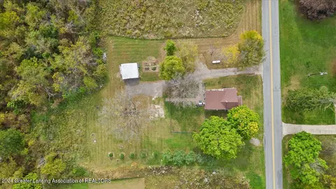 View/Area - 2558 Gilbert Rd, Lansing, MI 48911 photo 4 of 7