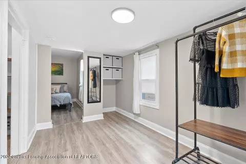 Entry Way - 2558 Gilbert Rd, Lansing, MI 48911 photo 7 of 7