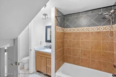 Bath - 2558 Gilbert Rd, Lansing, MI 48911 photo 1 of 3