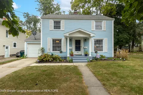 825 N Francis Ave, Lansing, MI 48912