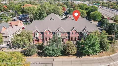 637 S Grand Ave, Lansing, MI 48933