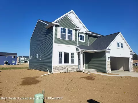 2908 Moccasin Dr, Dewitt, MI 48820 photo 2