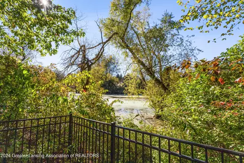 View/Area - 7969 Ashbrook Dr, Haslett, MI 48840 photo 1 of 1