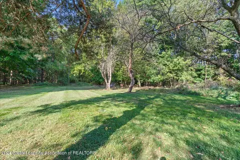 Exterior - 14120 Myers Rd, Dewitt, MI 48820 photo 2 of 2