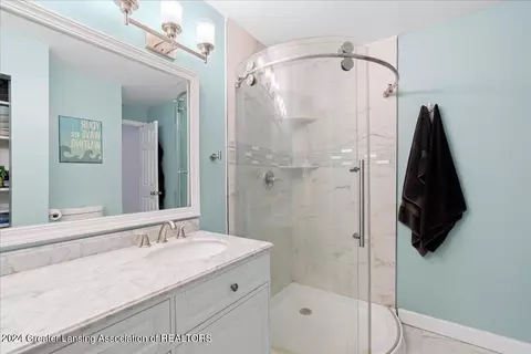 Bath - 14120 Myers Rd, Dewitt, MI 48820 photo 1 of 1