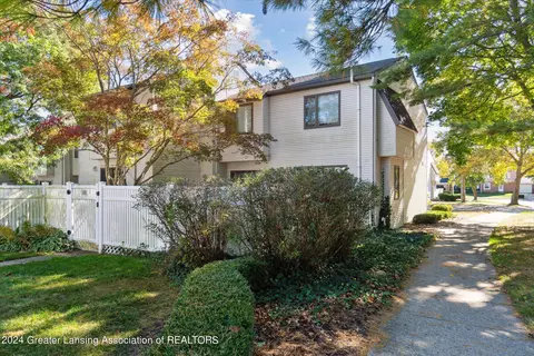 1416 Roxburgh Ave, East Lansing, MI 48823
