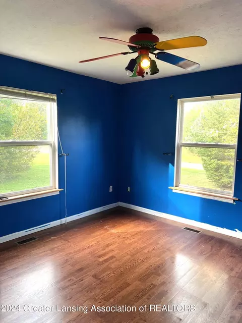 700 Lamb St, Perry, MI 48872 photo 13
