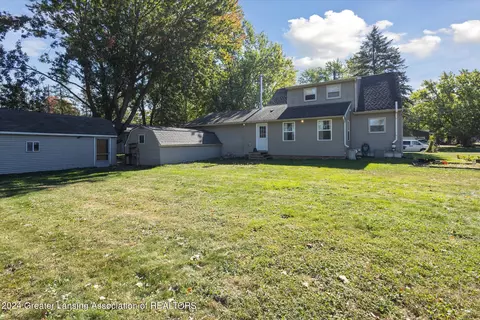 Exterior - 8901 Seney Dr, Dimondale, MI 48821 photo 4 of 6