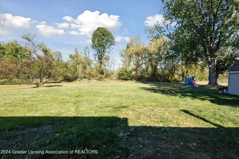 Exterior - 8901 Seney Dr, Dimondale, MI 48821 photo 5 of 6