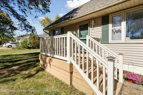 Exterior - 8901 Seney Dr, Dimondale, MI 48821 photo 1 of 6