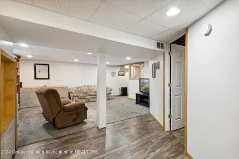 Entry Way - 8901 Seney Dr, Dimondale, MI 48821 photo 3 of 3